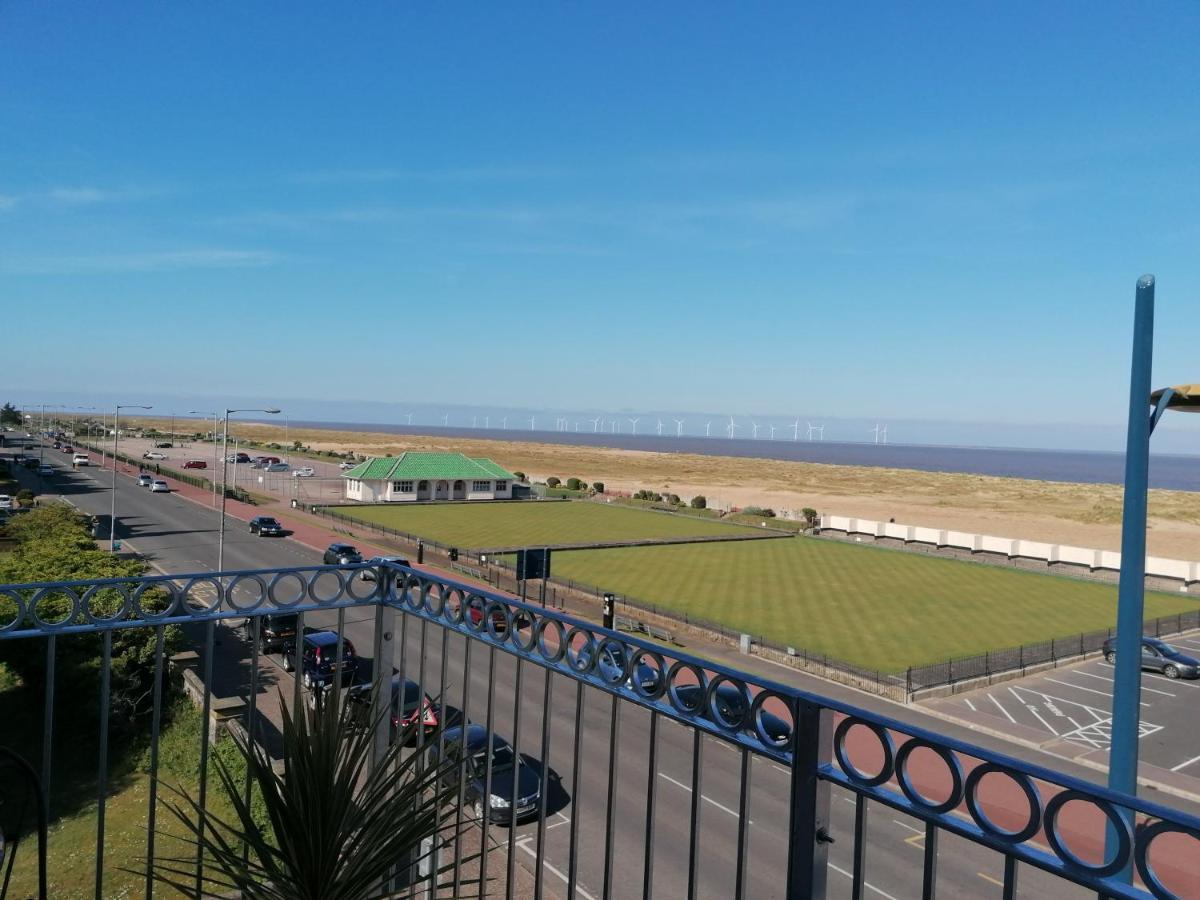 Marine Lodge Great Yarmouth Bagian luar foto