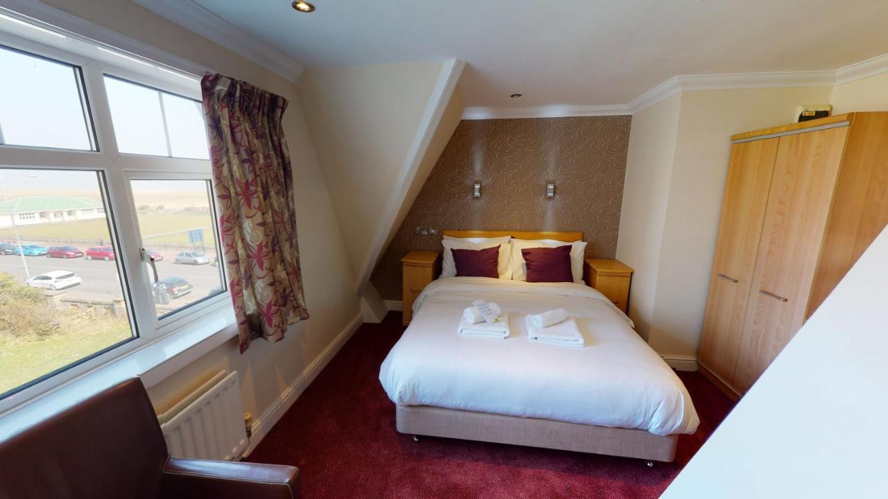 Marine Lodge Great Yarmouth Bagian luar foto