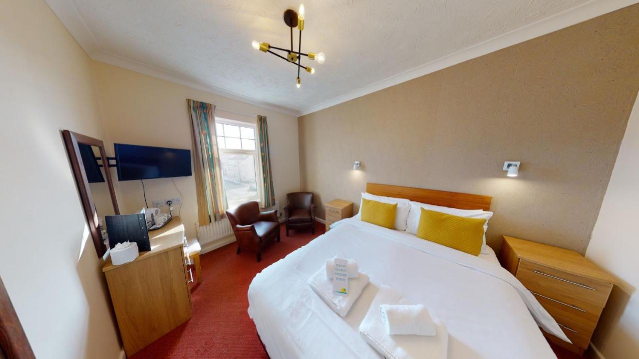 Marine Lodge Great Yarmouth Bagian luar foto